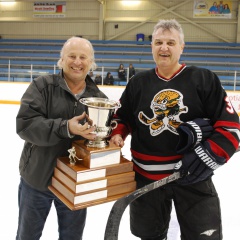 Rod and Carino with Cup Rod and Carino with Cup